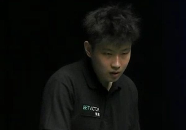 力擒雄鹿 力擒雄鹿