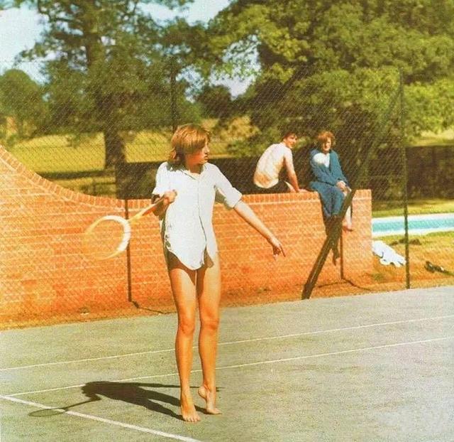 亚的国足 亚的国足