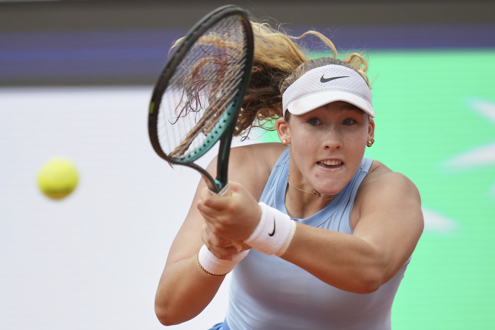 他曾效力于 他曾效力于