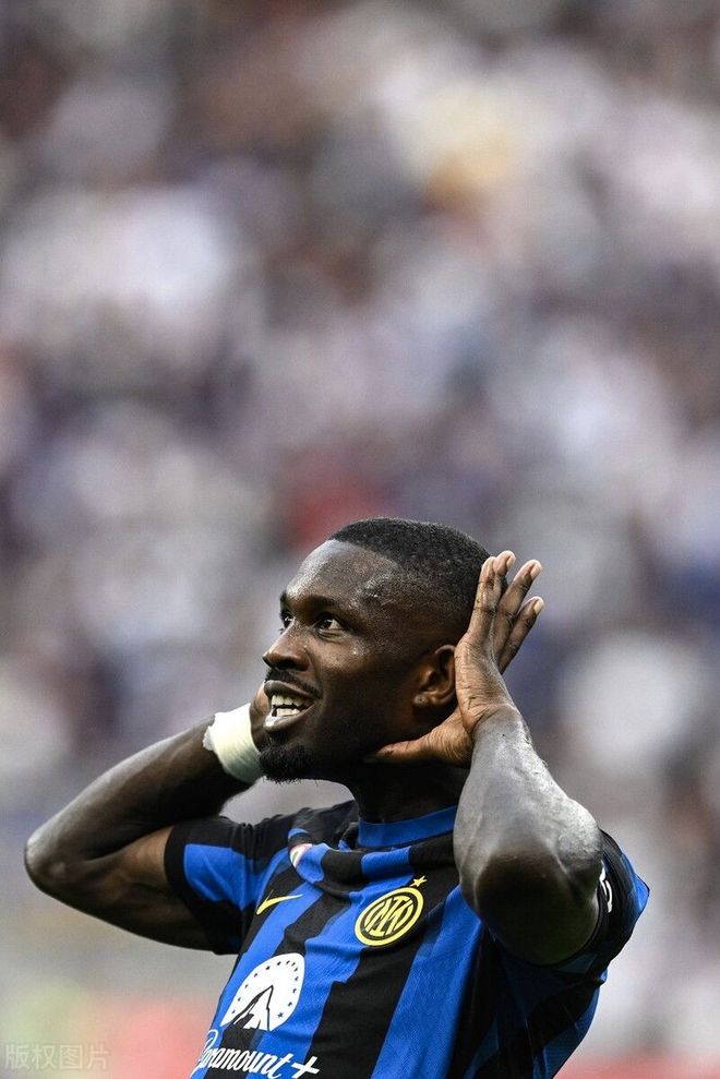 力量训练室 力量训练室